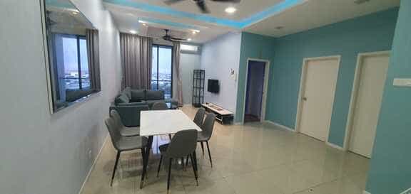 Property Image 1 - KU suites, Kemuning Utama