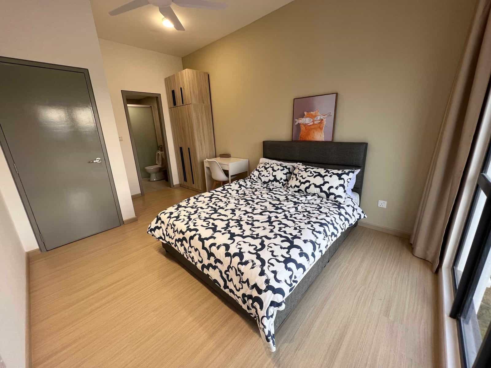 Property Image 1 - Upperville Melawati (Master Room)