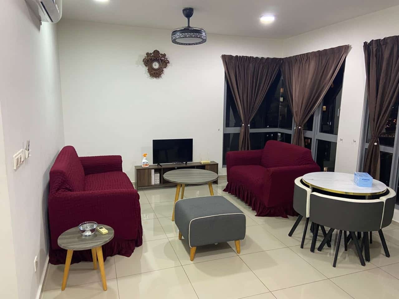 Property Image 1 - Gravit8, Klang