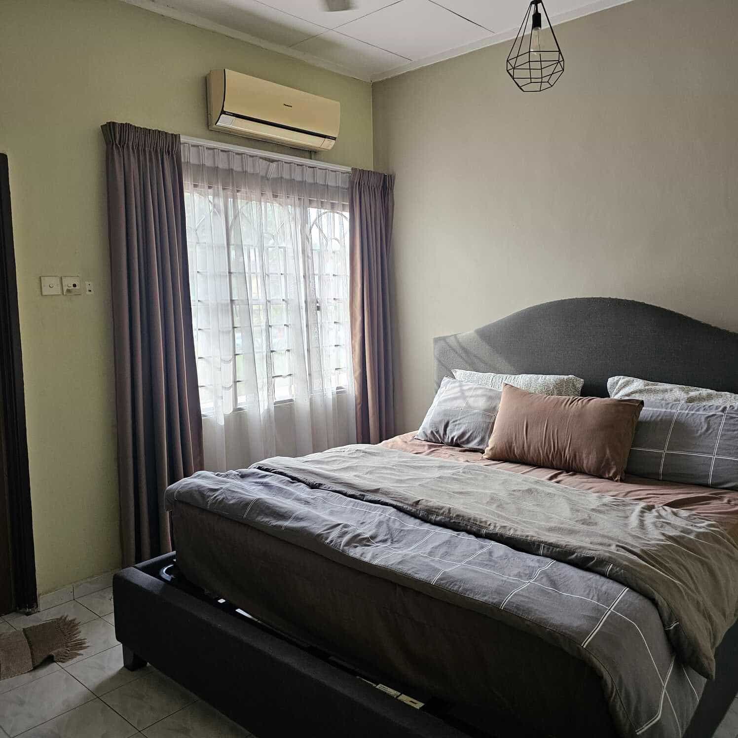 Property Image 1 - Putra Bahagia 8