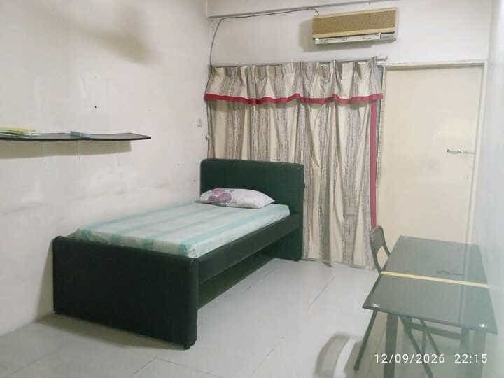 Property Image 1 - Room Rent