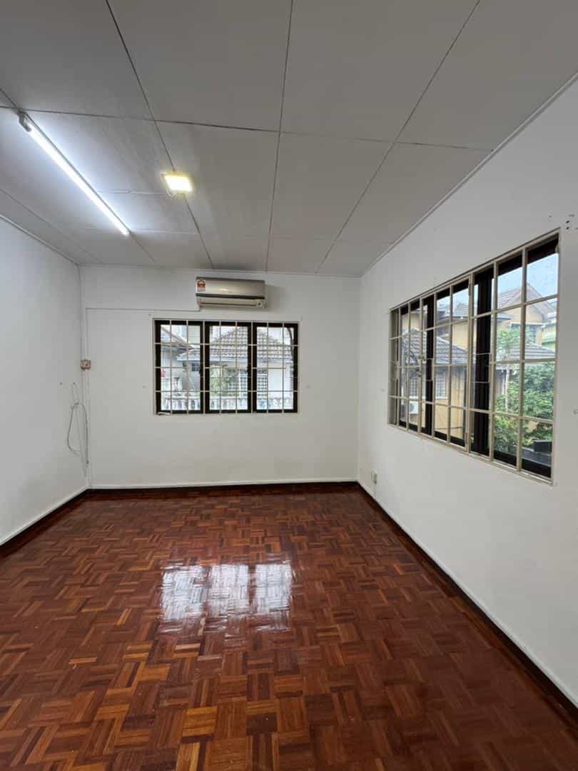 Property Image 1 - Sri Petaling