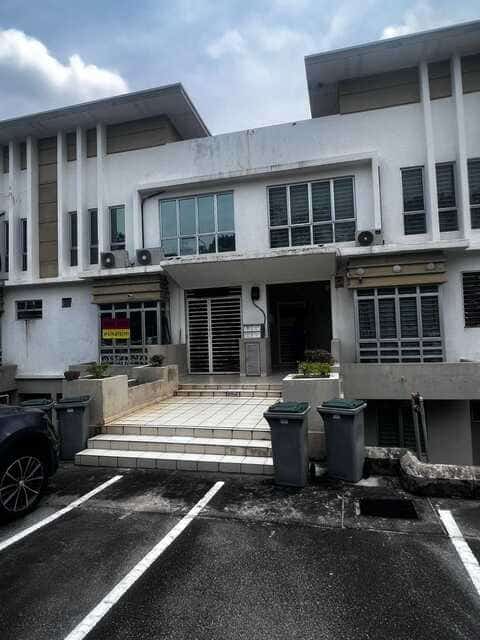 Property Image 1 - Bayu 1 Residence, Nilai