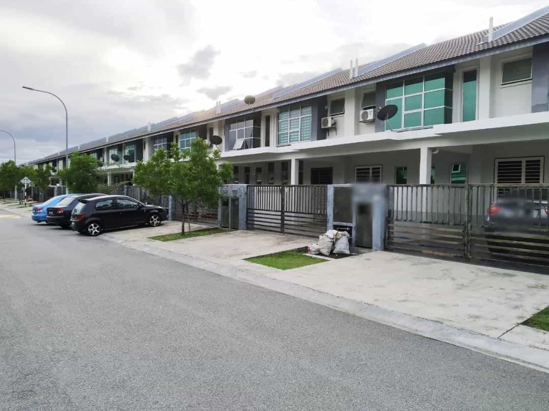 Property Image 1 - Bangi Avenue 2, Bangi