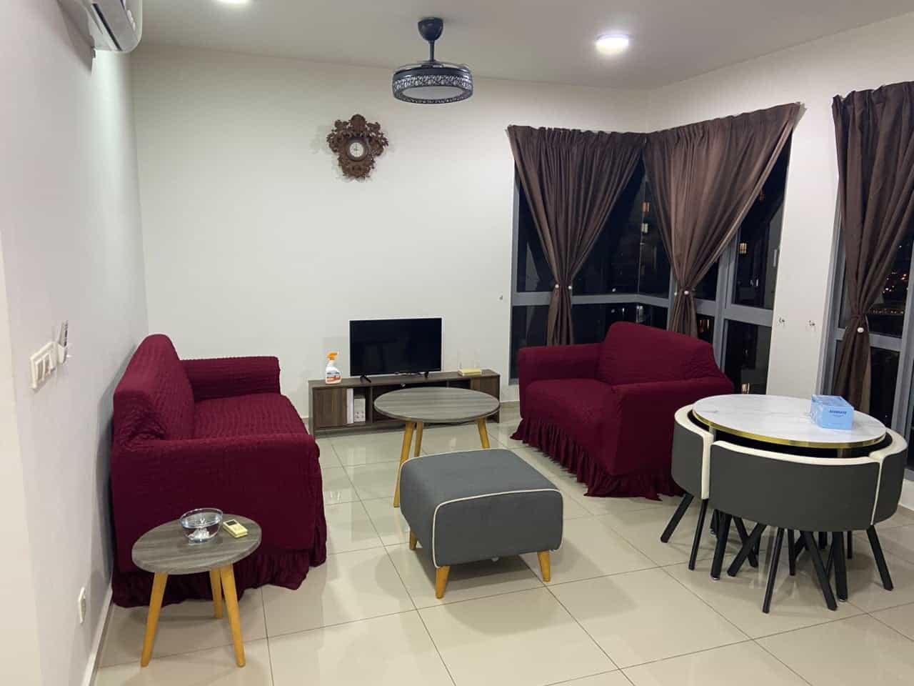 Property Image 1 - Gravit8, Klang