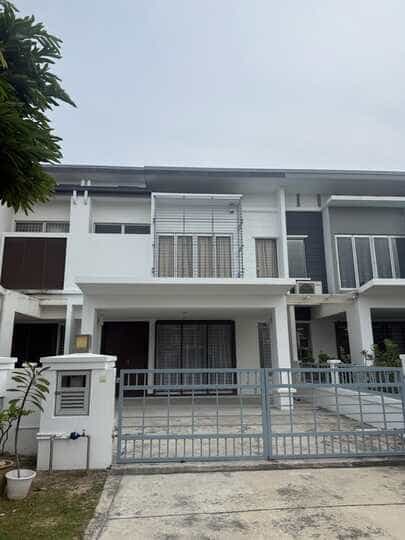Property Image 1 - Alam Impian