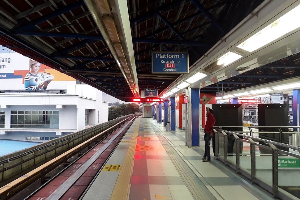 Lrt Kelana Jaya : Kl Sentral Lrt Timetable Jadual 2020 2021 Light Rail Transit Trains