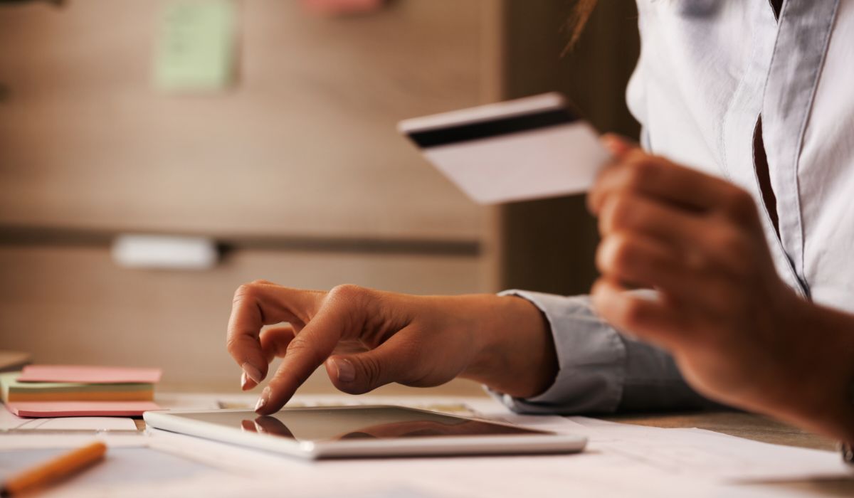 5 Tips for Budgeting and Bill Splitting with Roommates